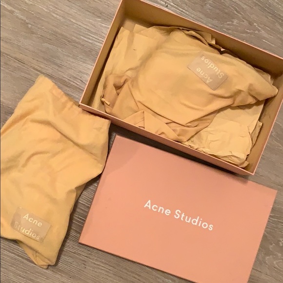 Acne Studios Loma Boots - Picture 2 of 8